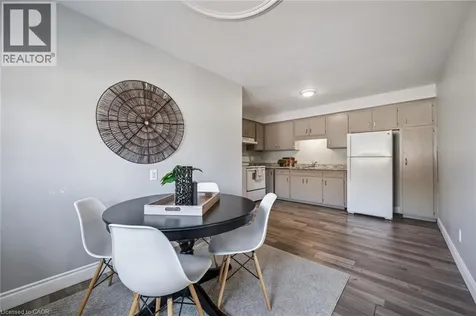 27 Vicmount Drive Kitchener ON N2M 2A2