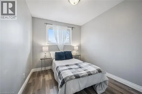 27 Vicmount Drive Kitchener ON N2M 2A2
