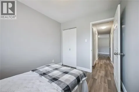 27 Vicmount Drive Kitchener ON N2M 2A2