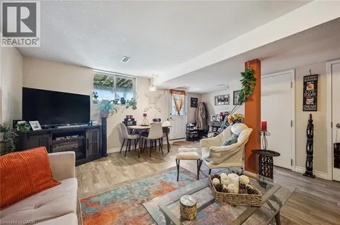27 Vicmount Drive Kitchener ON N2M 2A2