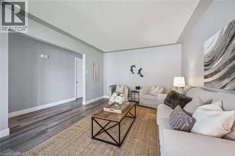 27 Vicmount Drive Kitchener ON N2M 2A2