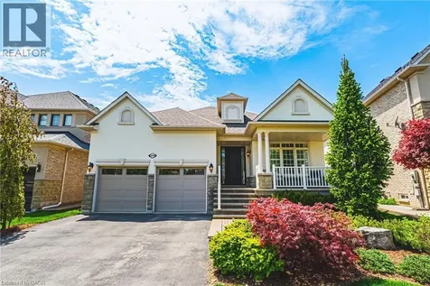 2178 Berwick Drive Burlington ON L7M 5C2
