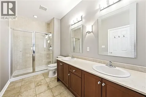 2178 Berwick Drive Burlington ON L7M 5C2