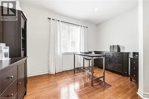 2178 Berwick Drive Burlington ON L7M 5C2