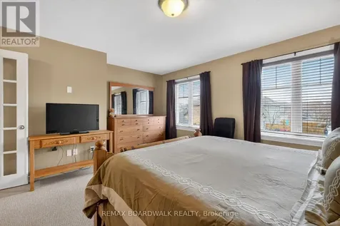 241 Denali Way Ottawa ON K2S 0N1