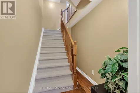 241 Denali Way Ottawa ON K2S 0N1