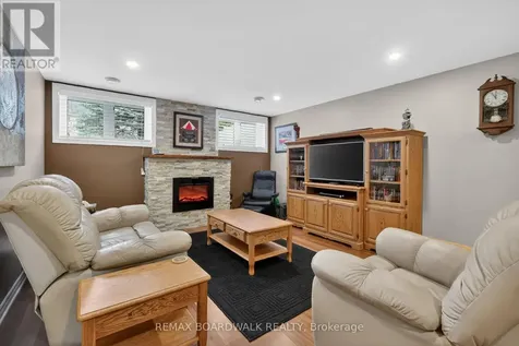 241 Denali Way Ottawa ON K2S 0N1