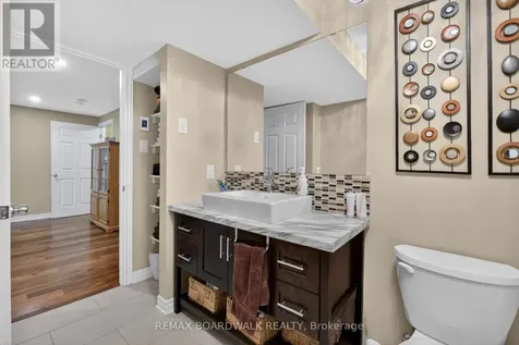 241 Denali Way Ottawa ON K2S 0N1