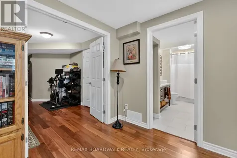 241 Denali Way Ottawa ON K2S 0N1