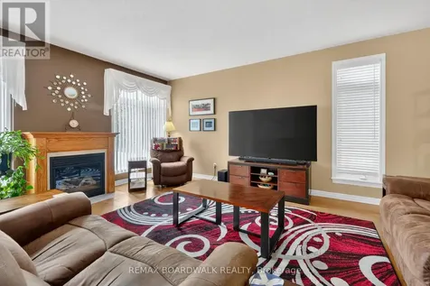 241 Denali Way Ottawa ON K2S 0N1