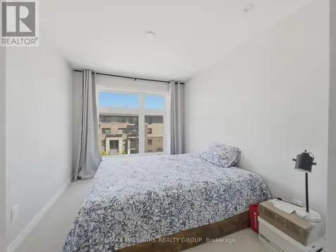 595 Compass Street Ottawa ON K1W 0J8