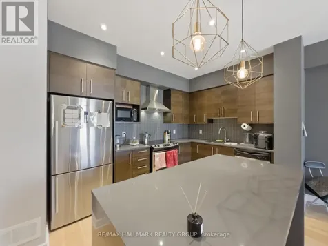 595 Compass Street Ottawa ON K1W 0J8