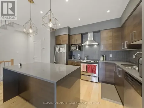 595 Compass Street Ottawa ON K1W 0J8