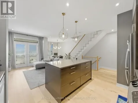 595 Compass Street Ottawa ON K1W 0J8