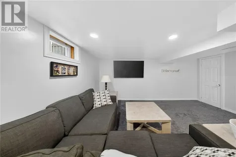 527 Mead Boulevard Espanola ON