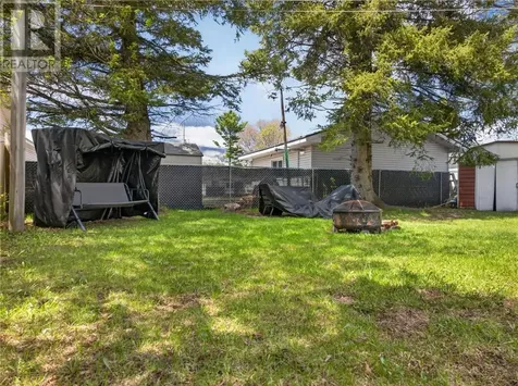 527 Mead Boulevard Espanola ON
