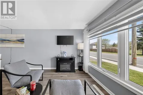 527 Mead Boulevard Espanola ON