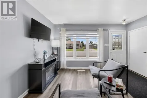 527 Mead Boulevard Espanola ON