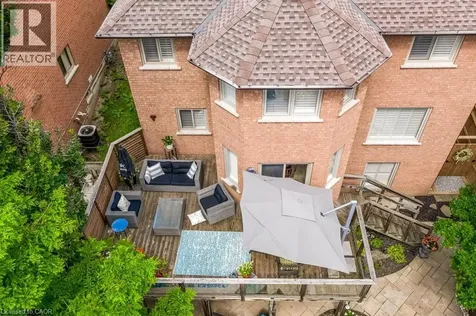 2080 Mckerlie Crescent Burlington ON L7M 4E8