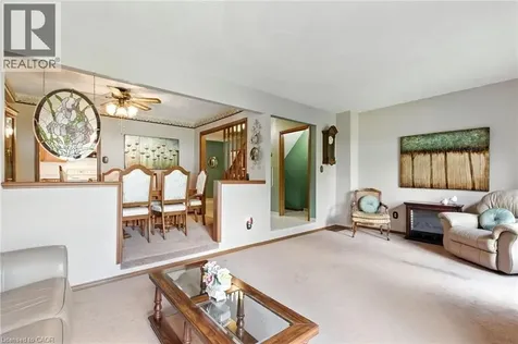 39 Megna Court Hamilton ON L9C 6Y6