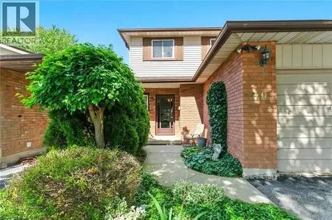 39 Megna Court Hamilton ON L9C 6Y6
