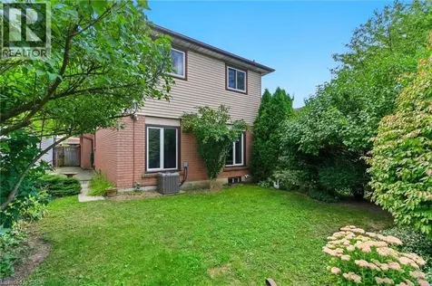 39 Megna Court Hamilton ON L9C 6Y6