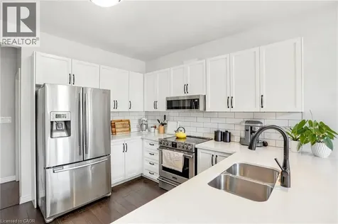 49 Narbonne Crescent Stoney Creek ON L8J 0J7