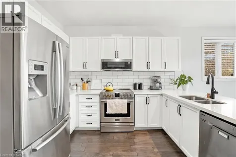 49 Narbonne Crescent Stoney Creek ON L8J 0J7