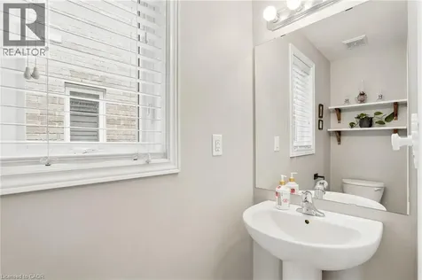 49 Narbonne Crescent Stoney Creek ON L8J 0J7