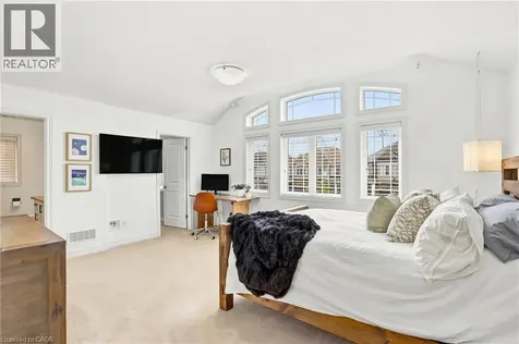 49 Narbonne Crescent Stoney Creek ON L8J 0J7