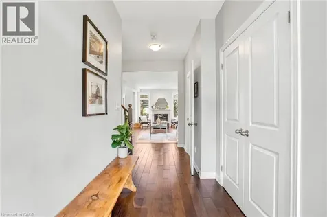 49 Narbonne Crescent Stoney Creek ON L8J 0J7