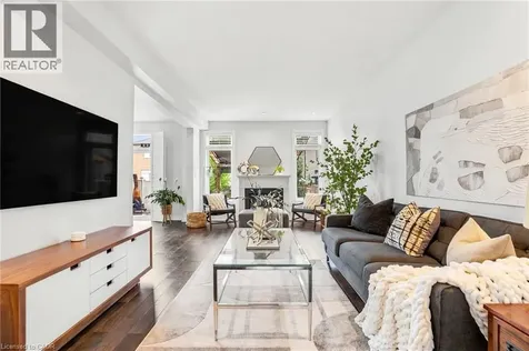 49 Narbonne Crescent Stoney Creek ON L8J 0J7