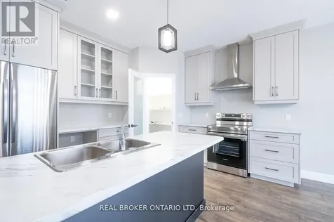 57 Acorn Trail St. Thomas ON N5R 0H8