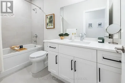 4286 King Street Kitchener ON N2P 2E9