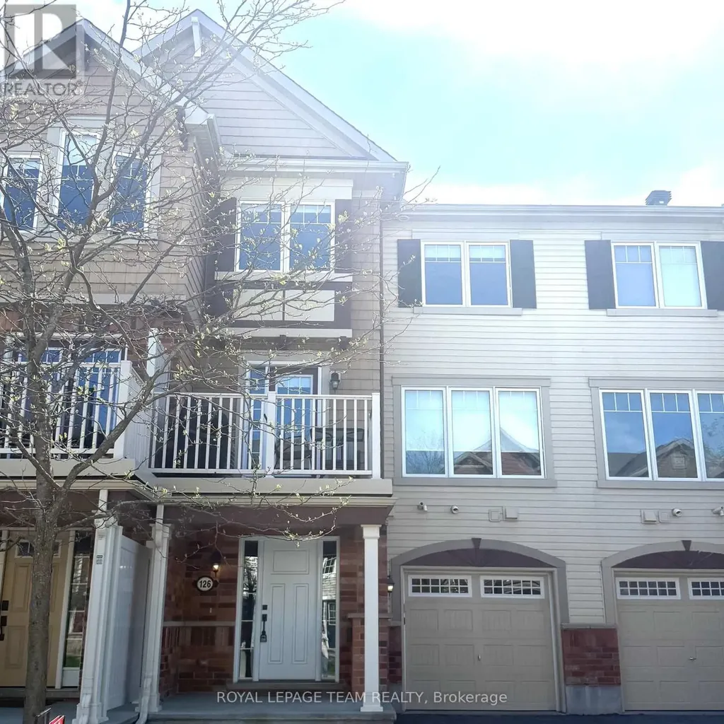 126 Grenadine Street Ottawa ON K2S 0P1