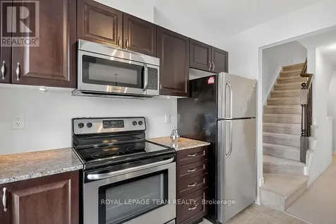 126 Grenadine Street Ottawa ON K2S 0P1
