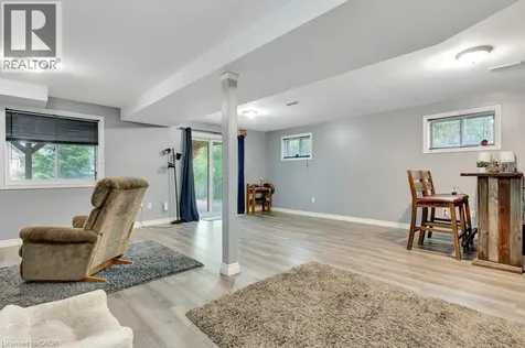 49 Small Court Cambridge ON N1R 8M3