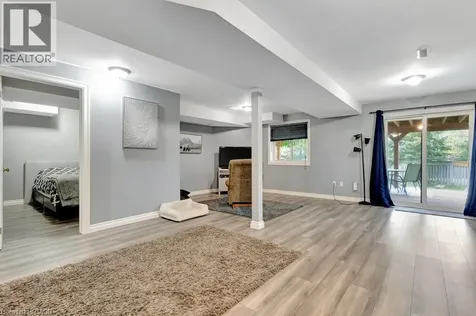 49 Small Court Cambridge ON N1R 8M3