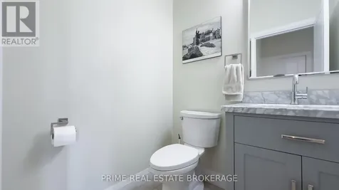 5329 Broadview Avenue Lambton Shores ON N0N 1J7