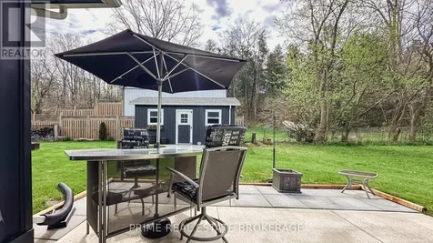 5329 Broadview Avenue Lambton Shores ON N0N 1J7