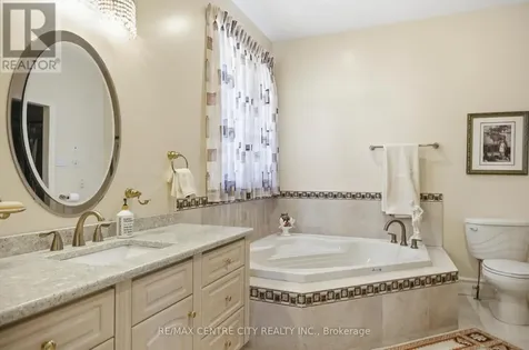 6 Huntington Terrace St. Thomas ON N5R 6H1
