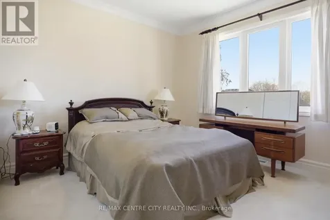 6 Huntington Terrace St. Thomas ON N5R 6H1