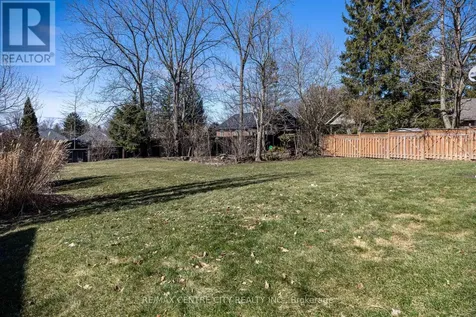 6 Huntington Terrace St. Thomas ON N5R 6H1
