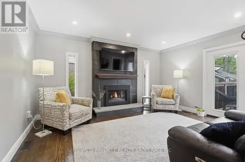 11 Runnymede Crescent London North (north J) ON N6G 1Z7