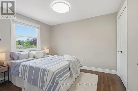 11 Runnymede Crescent London North (north J) ON N6G 1Z7
