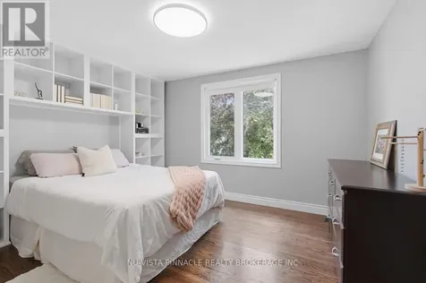 11 Runnymede Crescent London North (north J) ON N6G 1Z7