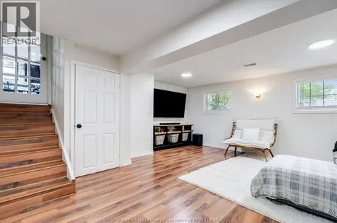 15 Pearl Street Tilbury ON N0P 2L0