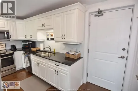 34 Boblo Island Drive Amherstburg ON N9V 0C4