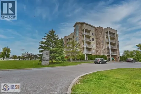 34 Boblo Island Drive Amherstburg ON N9V 0C4