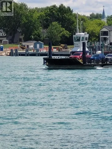 34 Boblo Island Drive Amherstburg ON N9V 0C4